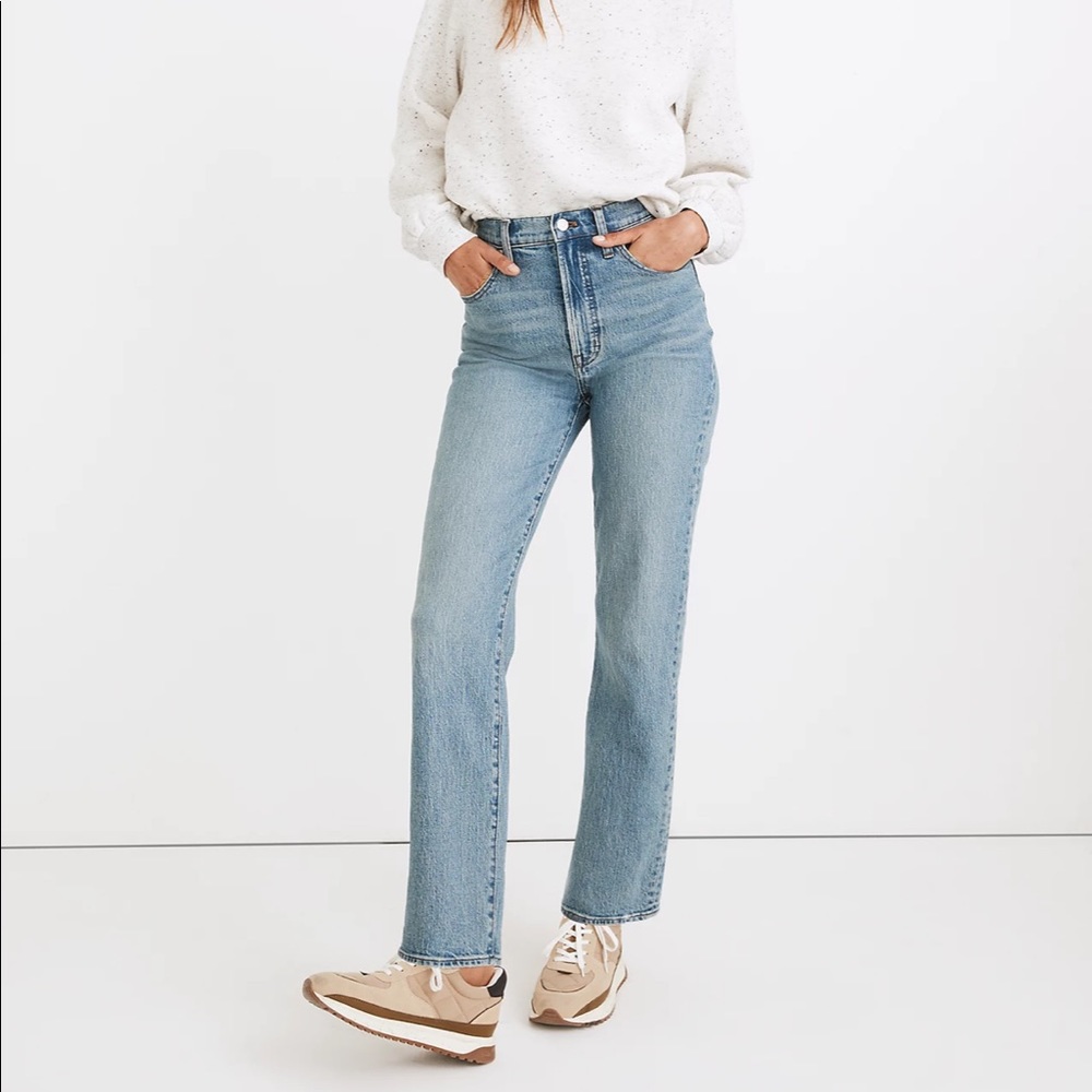The Perfect Vintage Straight Jean in Hoye Wash